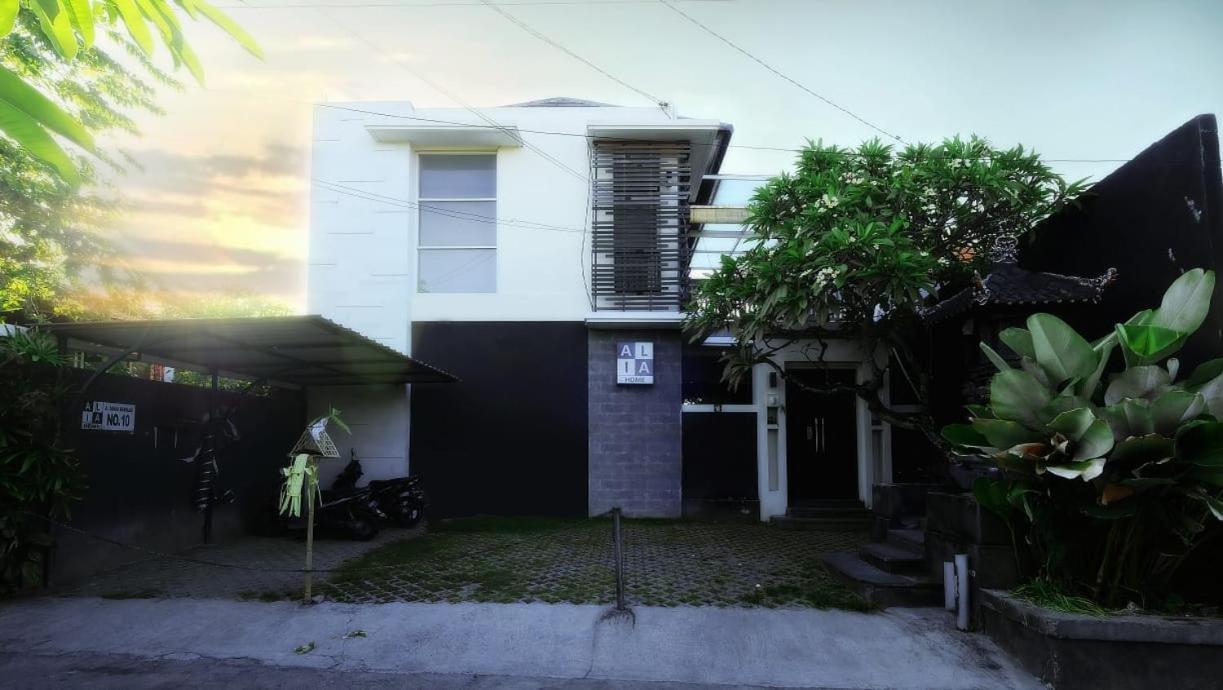 Alia Home Denpasar Exterior foto